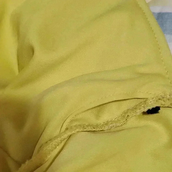 💥F21 yellow scrunched dress - Picture 6 of 9